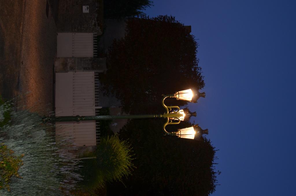 Logis Hotel Le Saint Georges Vivonne Luaran gambar