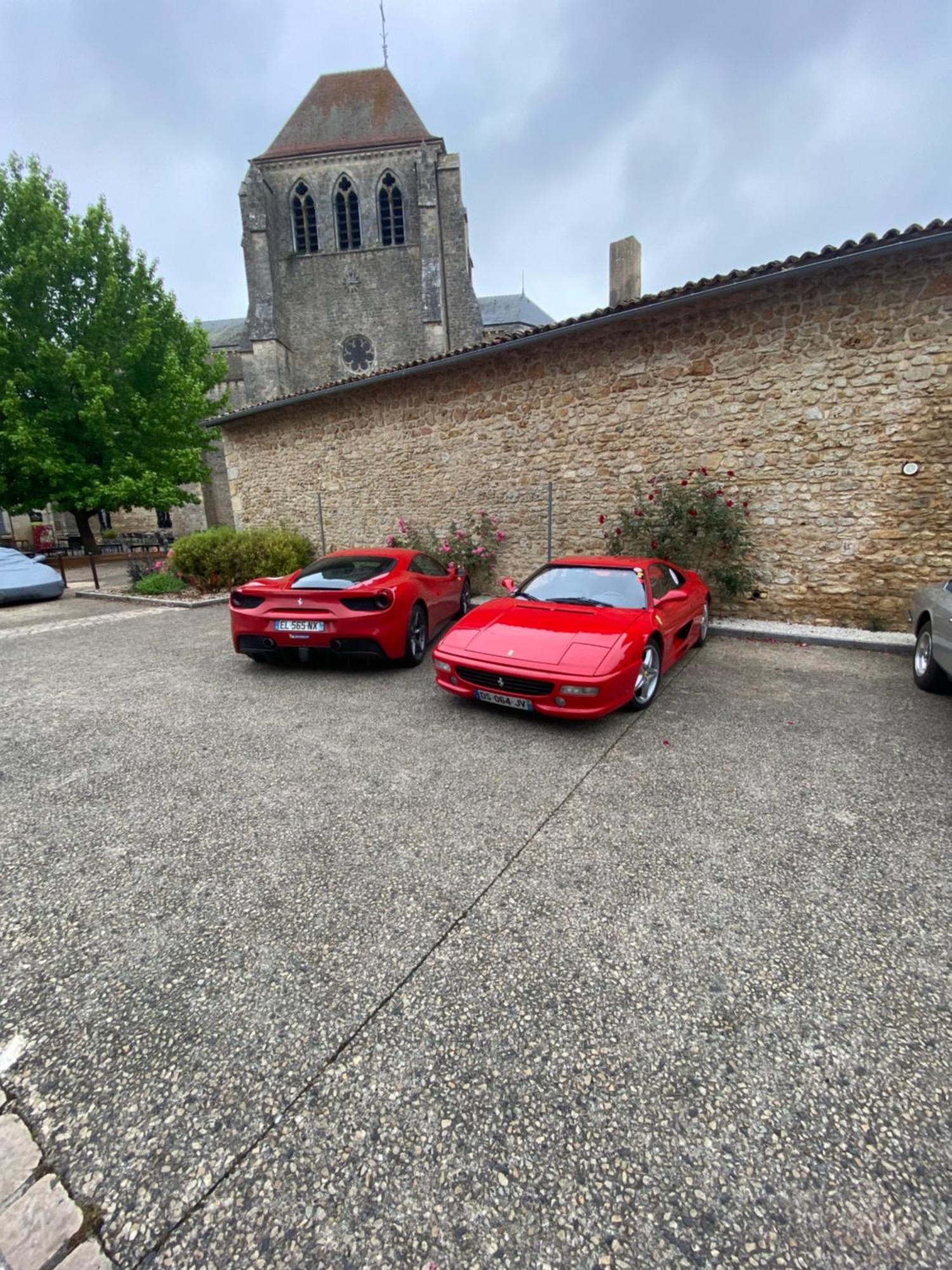 Logis Hotel Le Saint Georges Vivonne Luaran gambar