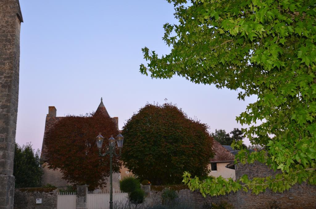 Logis Hotel Le Saint Georges Vivonne Luaran gambar